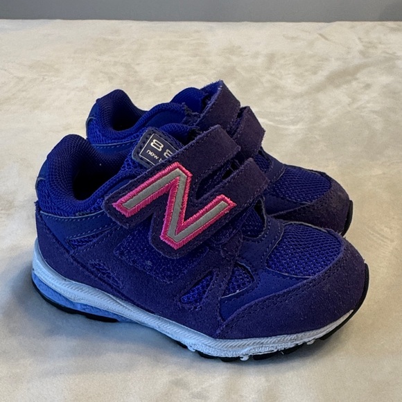 New Balance Other - Girls New Balance 888 Sneakers in Purple and Pink w/ Velcro closure, sz 5